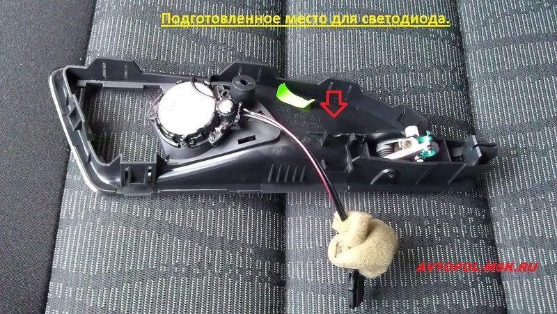 Подсветка дверных внутренних ручек – фото отчет