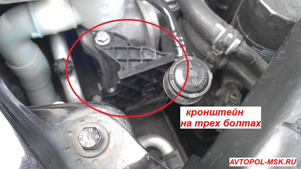 Фото отчет замены клапана адсорбера на Шкоде Октавия А5 1.8 TSI