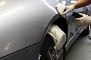 Полировка после аварии и кузовного ремонта: как вернуть кузову ровный блеск и защиту