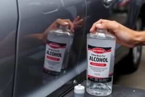 Спирт для обезжиривания кузова: выбор и правильное применение